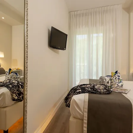 Atlas Hotel 3*