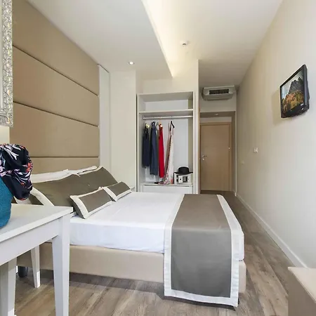 Atlas 3* Риччоне