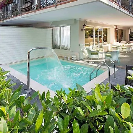 Hotel Atlas 3*